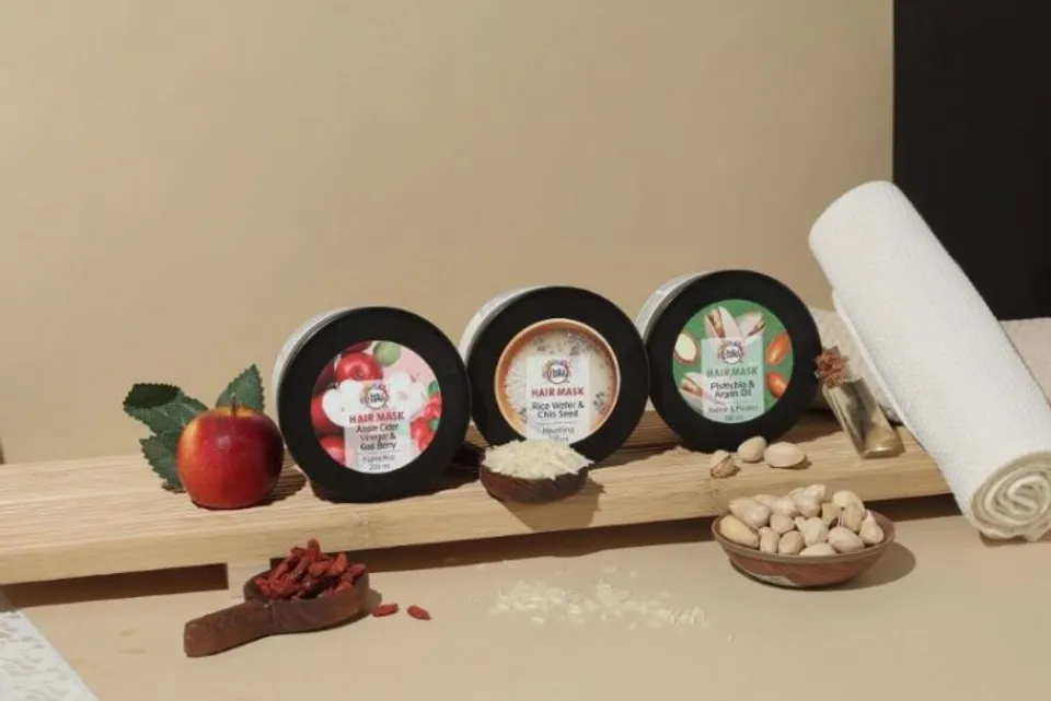 Buds and Berries hair mask