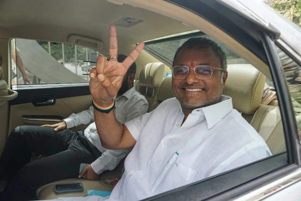 Karti Chidambaram at CBI headquarters (File photo)