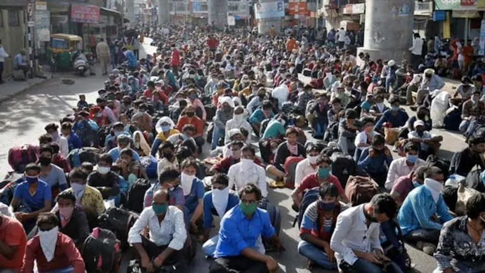India's unemployment rate zooms to 1-year high of 8.3 pc in August: CMIE