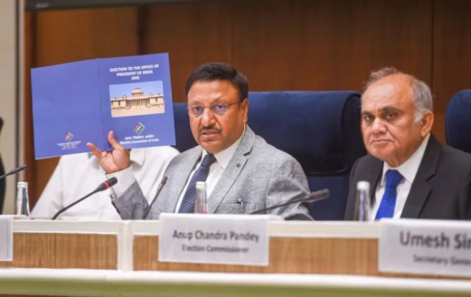 Election Commission addressing press conference