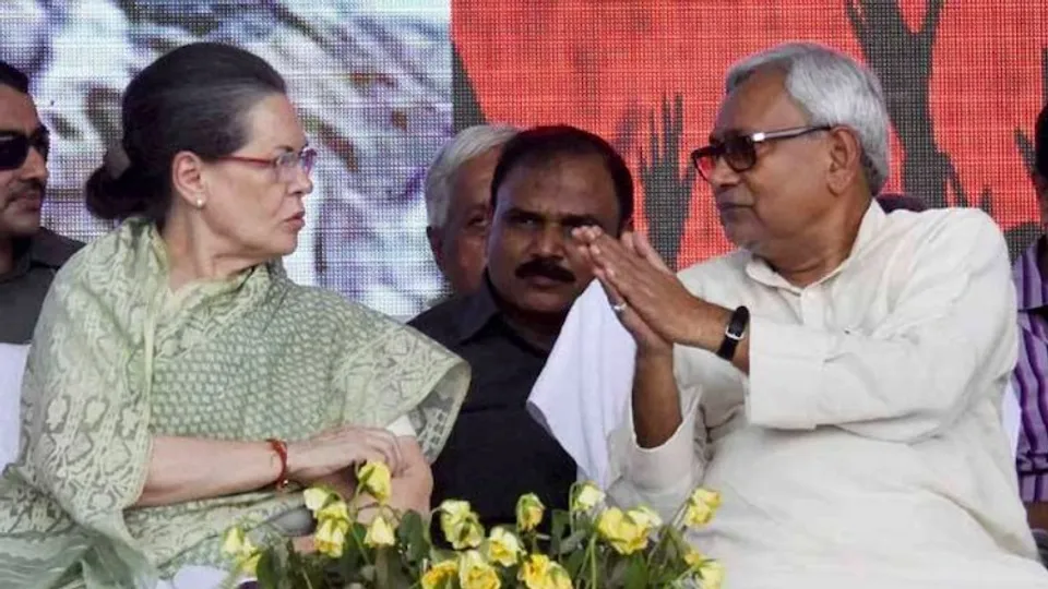 Sonia Gandhi and Nitish Kumar (File photo)