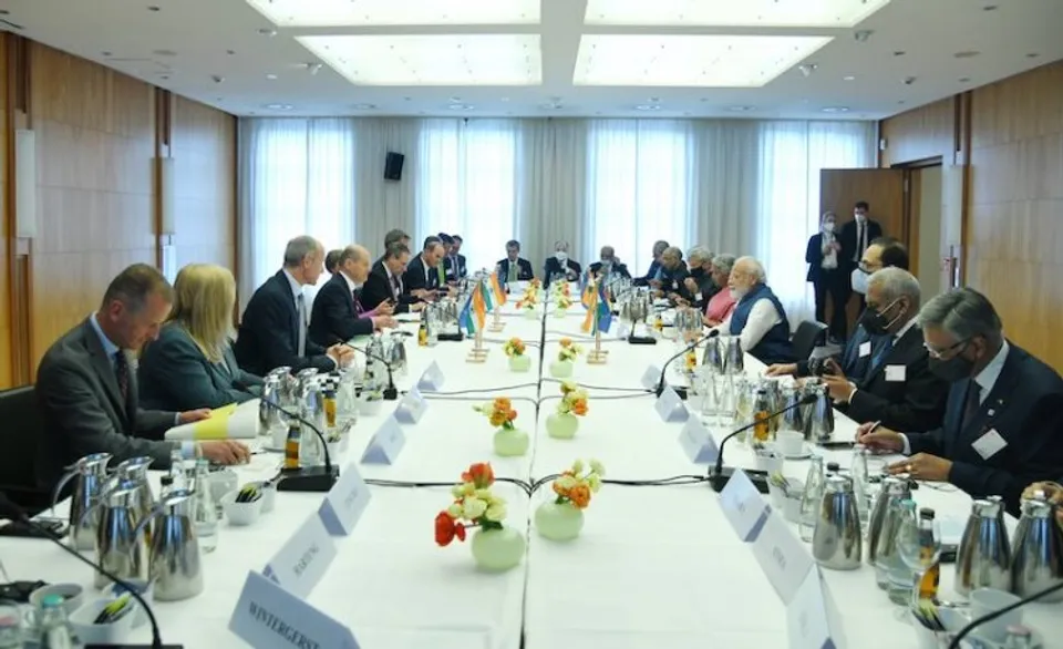PM Modi meets leading business leaders in Berlin