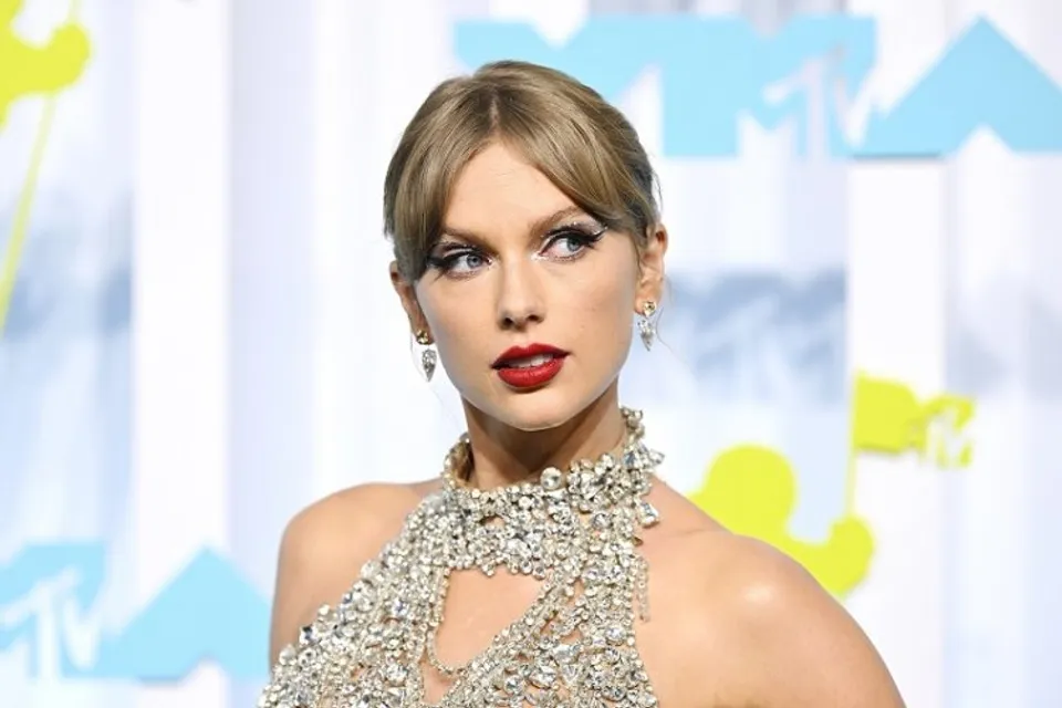 Taylor Swift at the VMA's