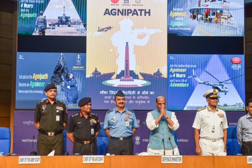 Defence Minister Rajnath Singh With three services chiefs launching Agnipath recruitment scheme