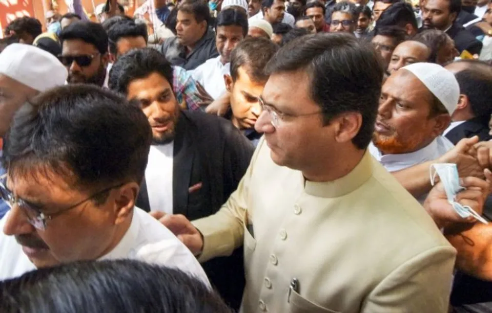 Akbaruddin Owaisi