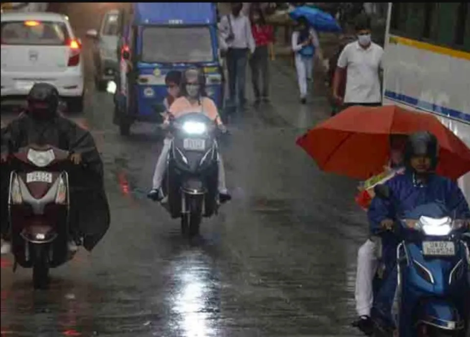Relief from heatwave as rain, thunderstorms lash parts of UP, Uttarakhand