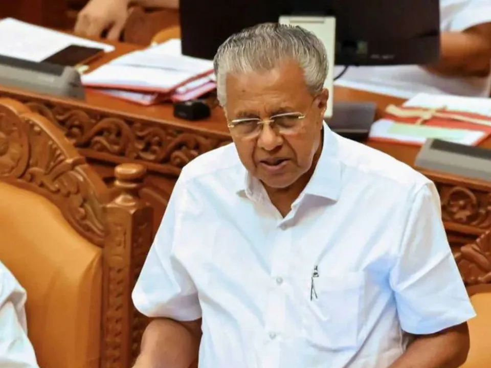 pinarayi vijayan at niyamasabha22