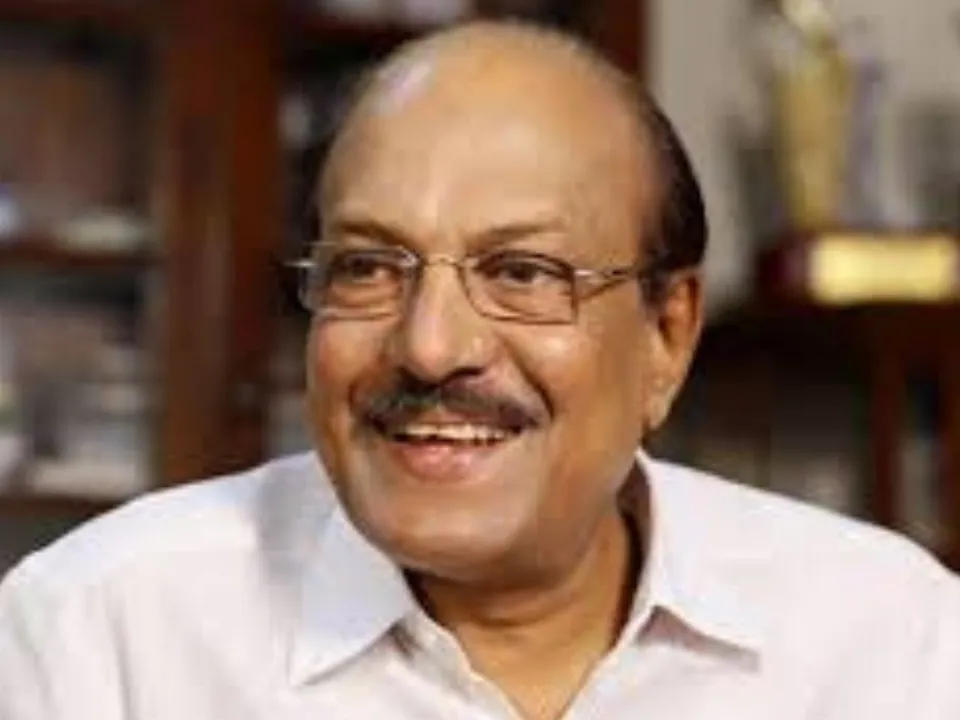 p k kunjalikutty