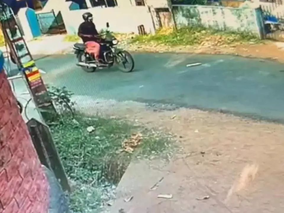 chain robbery kunnumkulam