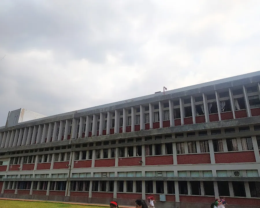 Holy Child Auxilium School