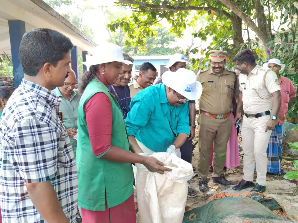 PALSTIC REMOVING ALAPPUZHA