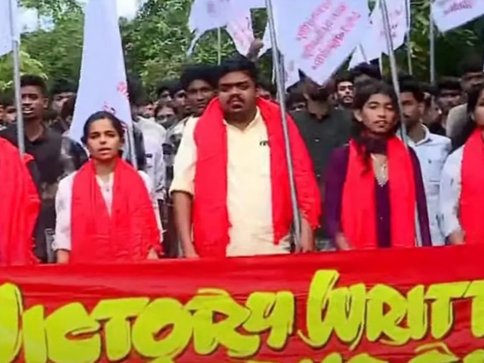 kannur university sfi