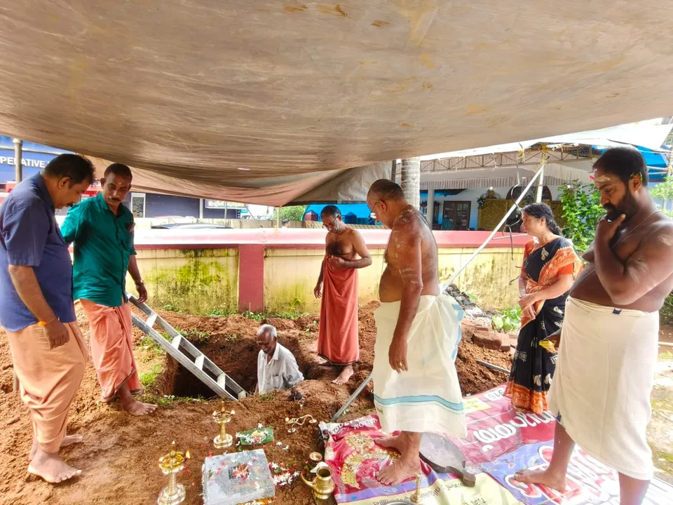 c64abc88-0280-4097-beaf-84a3bd7b371d