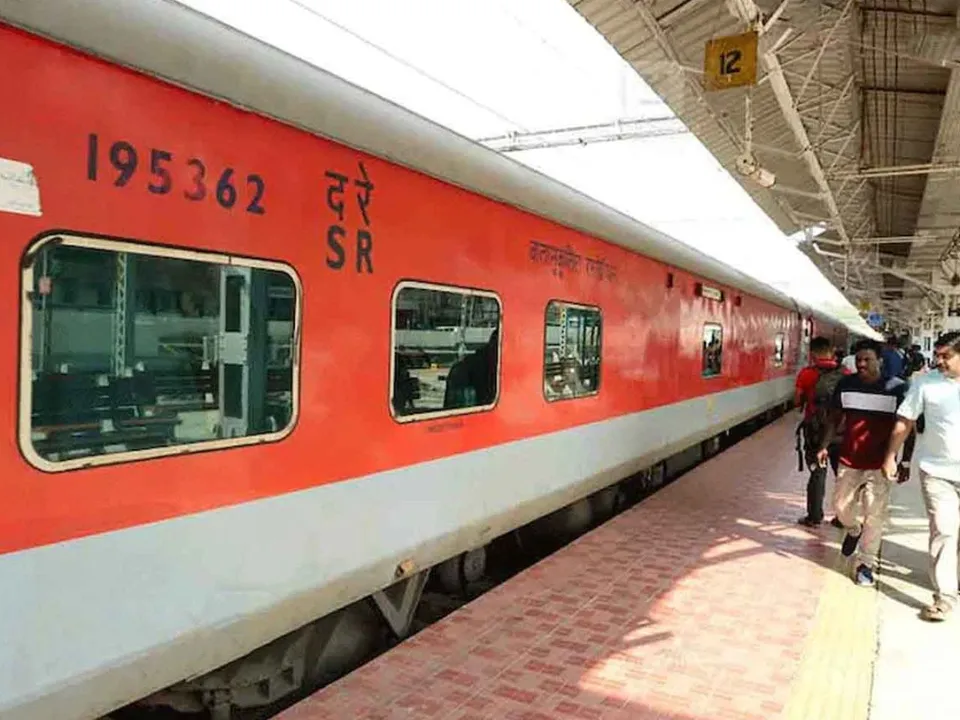 images (1280 x 960 px)(416)