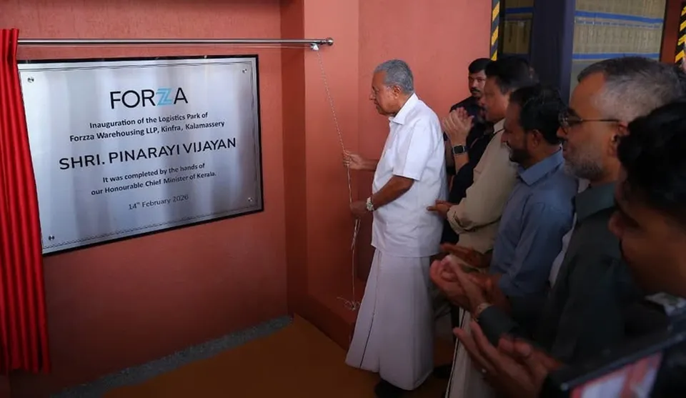pinarai vijayan inauguration kochi