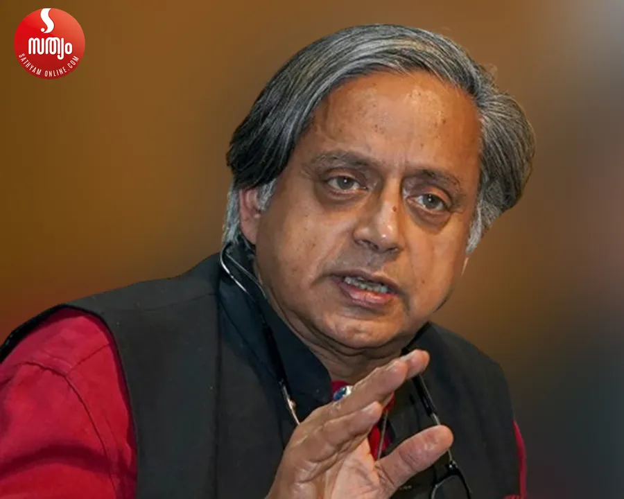 sasi tharoor-1