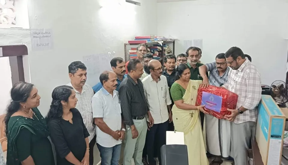 laptop and tv donated