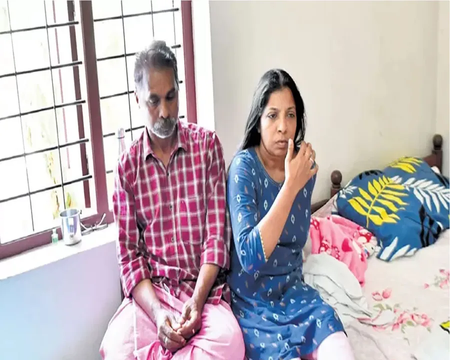 sidharthan parents.jpg