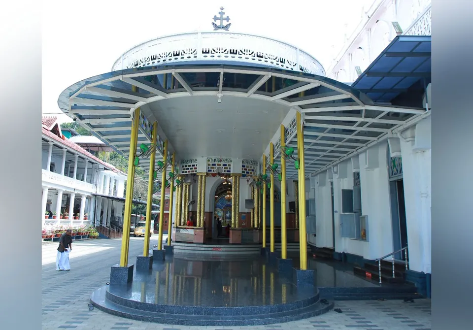 st. george church aruvithura mondalam