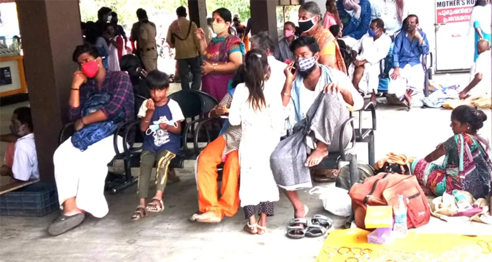 കോവിഡ് കർശന നിയന്ത്രണം: നിരത്തിലും കച്ചവട സ്ഥാപനങ്ങളിലും തിരക്കില്ല