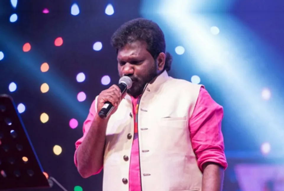 ജാതിയുടെയും നിറത്തെയും പേരിൽ മാറ്റിനിർത്തപ്പെട്ടു - ചലച്ചിത്ര പിന്നണി ഗാനരംഗത്തെ ഒതുക്കലുകള്‍ തുറന്നു പറഞ്ഞ് പന്തളം ബാലൻ