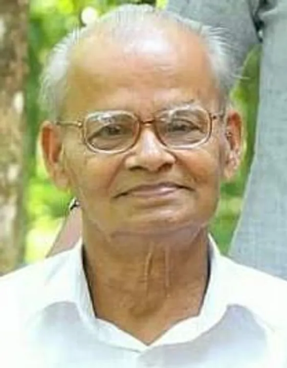 നാടാകെ സ്നേഹത്തിൻ്റെ പാളമിട്ട് "അമ്പാടിച്ചേട്ടൻ" അവസാന വണ്ടി കയറി