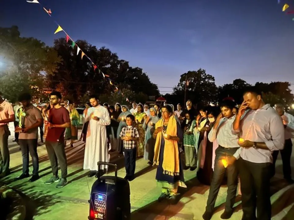  മണിപ്പൂരിനു വേണ്ടി മനമുരുകി പ്രാർത്ഥിച്ച് അവർ ഒത്തു ചേർന്നു; ഹൂസ്റ്റൺ മലങ്കര പള്ളിയിൽ മാനവികതയുടെ ജപമാല പ്രദക്ഷിണം