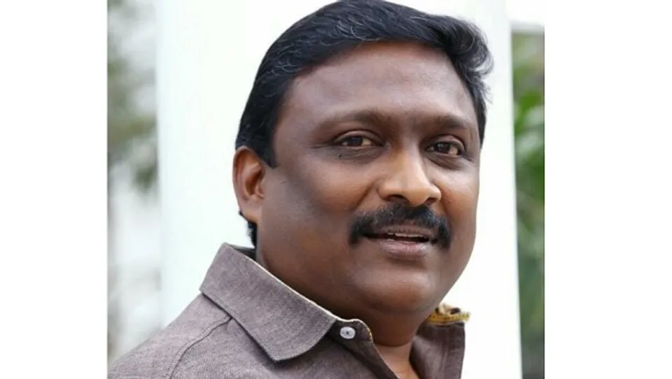 മറ്റു സംസ്ഥാനങ്ങളിൽ നിന്നും മയക്കു മരുന്ന് എത്തിക്കാൻ എളുപ്പമാകുന്നത് കൊണ്ട് പല ഷൂട്ടിങ്ങുകളും അവിടെയാകുന്നുണ്ട് എന്നൊരു ആരോപണം ഞങ്ങളുടെ ഒരു യോഗത്തിൽ ഉന്നയിക്കപ്പെട്ടിരുന്നു; കാസർഗോഡിനെയോ അവിടെയുള്ള ആളുകളെയോ കുറിച്ച് പറഞ്ഞതല്ല ആ പ്രസ്താവന ! മാപ്പുപറഞ്ഞ് എം. രഞ്ജിത്