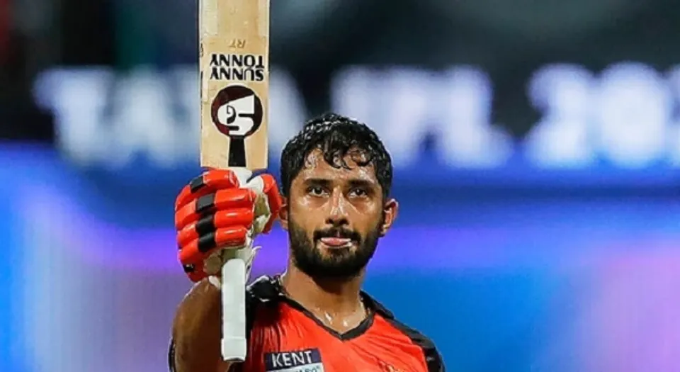 ടോസ് നേടിയ ഇന്ത്യ ഫീല്‍ഡിംഗ് തിരഞ്ഞെടുത്തു; രാഹുല്‍ ത്രിപാഠിക്ക് അരങ്ങേറ്റം