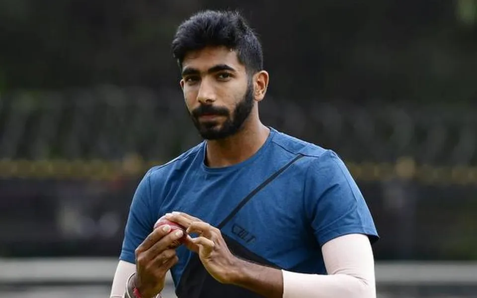 മുംബൈ ഇന്ത്യന്‍സിന് കനത്ത തിരിച്ചടി; ജസ്പ്രീത് ബുംറ ഐപിഎല്ലിലും കളിക്കില്ല; പരിക്ക് മൂലം വലഞ്ഞ് ഇന്ത്യയുടെ 'സ്റ്റാര്‍ പേസര്‍' ! ബുംറയെ ശസ്ത്രക്രിയക്ക് വിധേയനാക്കും