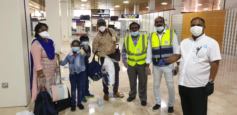 ആശ്വാസതീരം തേടി ബഹറൈന്‍ പ്രവാസികളുടെ ആദ്യവിമാനം കൊച്ചിയിലേക്ക് പുറപെട്ടു.