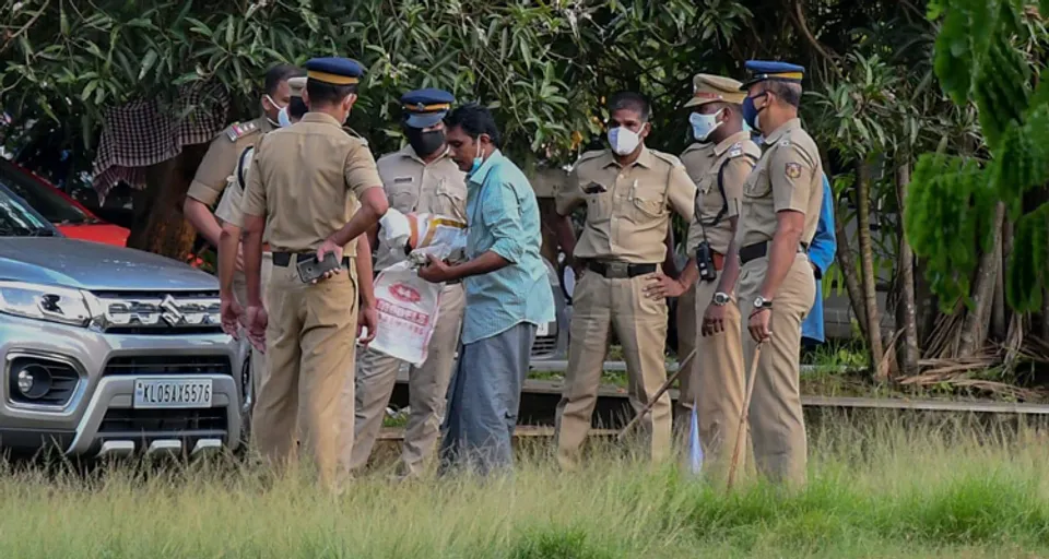 ചങ്ങനാശ്ശേരി പോലീസ് സബ് ഡിവിഷനിലെ സ്റ്റേഷൻ പരിധികളിൽ പുകയില ഉൽപ്പന്നങ്ങൾക്കെതിരെ റെയിഡു നടത്തി; 19 റെയിഡുകളിൽ 5 കേസുകൾ രജിസ്റ്റർ ചെയ്തു