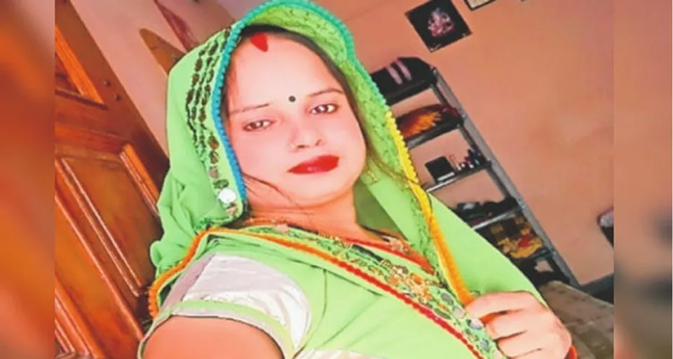 "മണ്ണെണ്ണയ്ക്ക് വിലക്കൂടുതലാണ്, ഇത്രക്കെന്തിനൊഴിക്കുന്നു" ? ഭാര്യയുടെ ആത്മഹത്യ മൊബൈലില്‍ പകര്‍ത്തിയ ഭര്‍ത്താവ് ചോദിച്ചത് ഇങ്ങനെ !! രാജ്യത്തെ ഞെട്ടിച്ച സ്ത്രീധനപീഢനത്തിന്‍റെ പിന്നിലെ കഥയിങ്ങനെ...