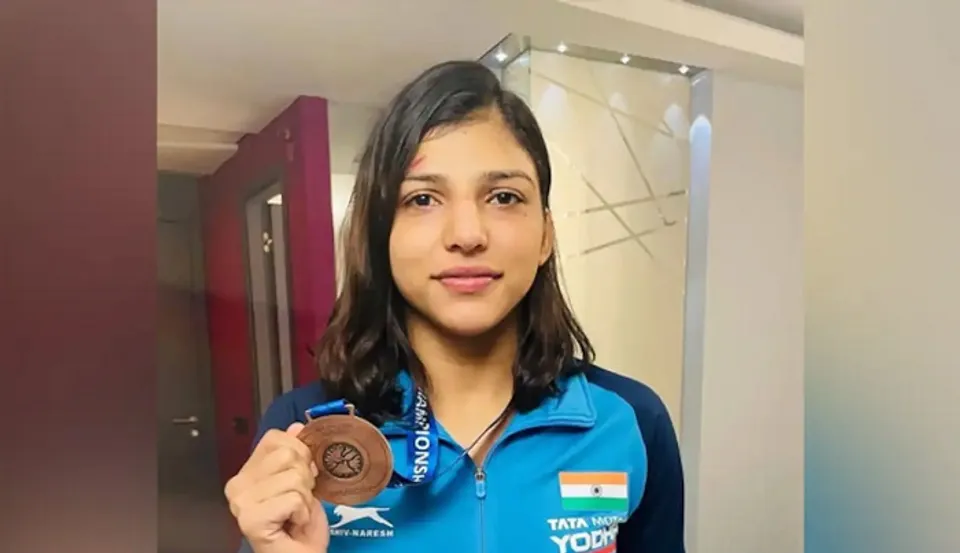 ‘ദേശീയ സീനിയർ ചാംപ്യൻഷിപ്പിനായി നിലവിൽ ഗോണ്ടയിലാണ് ഞാൻ. എനിക്ക് യാതൊരു കുഴപ്പവും സംഭവിച്ചിട്ടില്ല. എല്ലാം വ്യാജ വാർത്തകളാണ്. ഞാൻ സുഖമായിരിക്കുന്നു'-വെടിവെയ്പ്പില്‍ കൊല്ലപ്പെട്ടന്ന വാര്‍ത്ത നിഷേധിച്ച് ദേശീയ ഗുസ്തി താരം നിഷ ദഹിയ