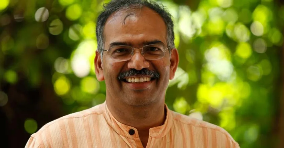 നമ്മുടെ സ്‌കൂൾ തലത്തിലെ പൊതു വിദ്യാഭ്യാസ സംവിധാനം ഒരു പരിധി വരെ  തയ്യാറെടുപ്പുകൾ നടത്തിയിട്ടുണ്ട്; സ്വന്തമായ വിദ്യാഭ്യാസ ചാനൽ അവർക്കുണ്ട്; പക്ഷേ പൊതുവിദ്യാഭ്യാസത്തിന് പുറത്തുള്ള സ്‌കൂളുകൾ, യൂണിവേഴ്സിറ്റികൾ, മറ്റ് അധ്യയന സ്ഥാപനങ്ങൾ ഇവരൊന്നും ഓൺലൈൻ ക്ളാസുകൾക്കായി ഒട്ടും തയ്യാറെടുത്തിട്ടില്ല; വിദ്യാഭ്യാസം ഓണ്‍ലൈന്‍ ആകുന്നതിനെക്കുറിച്ച് മുരളി തുമ്മാരുകുടി എഴുതുന്നു