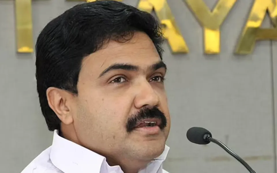 എ.കെ.ജി സെന്ററിന് നേരെ നടന്ന ബോംബാക്രമണം, രാഷ്ട്രീയ ഗൂഢാലോചന അന്വേഷിക്കണം : ജോസ് കെ മാണി എംപി