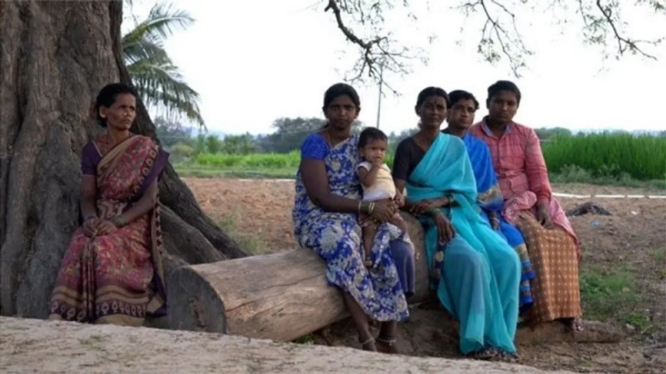 മാസമുറനാളുകളിൽ  വീടുവിട്ടു വനത്തിൽ കഴിയാൻ നിർബന്ധിതരാകുന്ന സ്ത്രീകൾ ! ഇന്നും നൂറ്റാണ്ടുകൾക്കു പിന്നിൽ കഴിയുന്ന ഇന്ത്യയിലെ ഉൾഗ്രാമങ്ങളെക്കുറിച്ചറിയാം