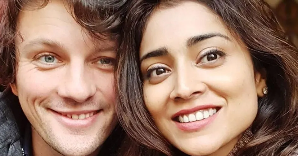 നടി ശ്രിയ ശരണിന്റെ ഭര്‍ത്താവ് കൊവിഡ് ലക്ഷണങ്ങളെ തുടര്‍ന്ന് വീട്ടില്‍ ഐസൊലേഷനില്‍: ചികിത്സയ്ക്കായി ആശുപത്രിയിലേക്ക് വരരുതെന്ന് മുന്നറിയിപ്പ് നല്‍കി സ്‌പെയിനിലെ ഡോക്ടര്‍മാര്‍