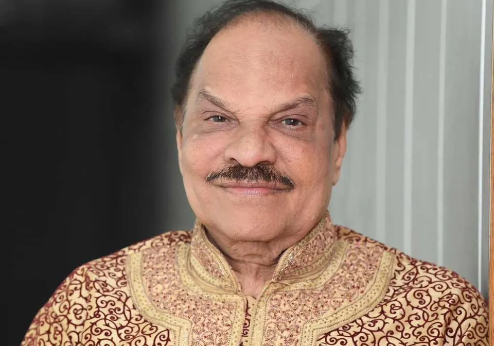 ഒരു കച്ചവടക്കാരൻ എങ്ങനെയായിരിക്കണം എന്നും എങ്ങനെ ആകരുതെന്നും അറിയാൻ അറ്റ്ലസ് രാമചന്ദ്രനെ കണ്ടുപഠിച്ചാൽ മതി. കച്ചവടത്തിൽ നേരും നെറിയും ഉണ്ടായിരുന്നതിനാലാണ് പലരും ഉപദേശിച്ചിട്ടും ദുബായിൽ നിന്നും മുങ്ങാതിരുന്നതും ഒടുവിൽ ജയിലിലായതും. ജയിലിൽ സഹതടവുകാർക്ക് ലഭിച്ച അന്വേഷണം പോലും സിനിമയിലും കച്ചവടത്തിലും രാജാവായി വാണ രാമേട്ടനുണ്ടായില്ല. ഒപ്പം അസുഖങ്ങളും. ചില ഈഗോകളും പിടിവാശിയും ഇല്ലായിരുന്നെങ്കിൽ അറ്റ്ലസ് വിതച്ചത് കൊയ്യുമായിരുന്നു - ദാസനും വിജയനും