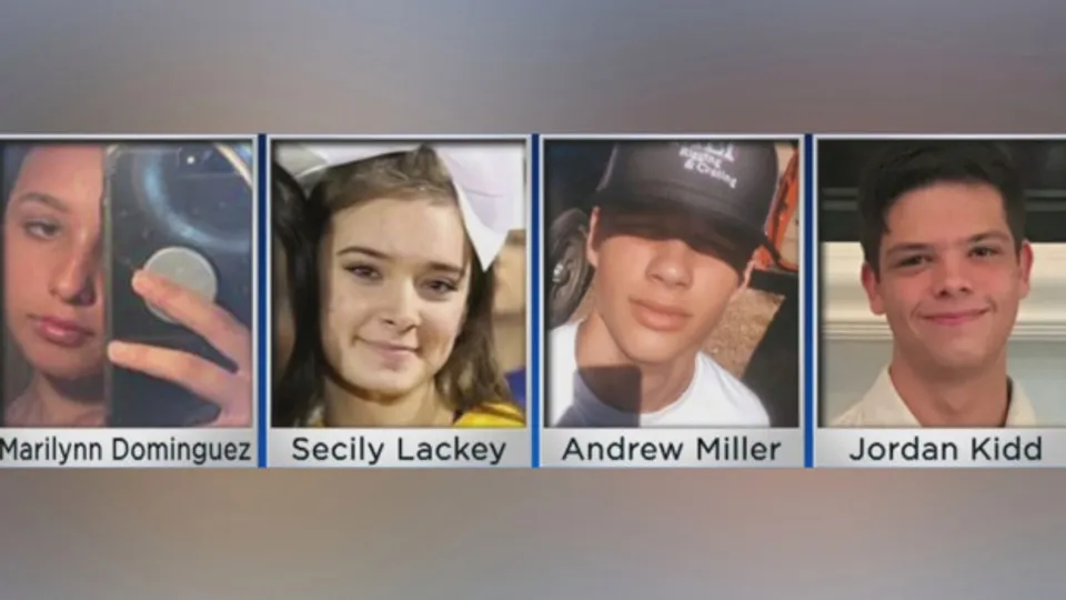 ടെക്‌സസ്സ് വാഹനാപകടം- 4 ഹൈസ്‌ക്കൂള്‍ വിദ്യാര്‍ത്ഥികള്‍ കൊല്ലപ്പെട്ടു .