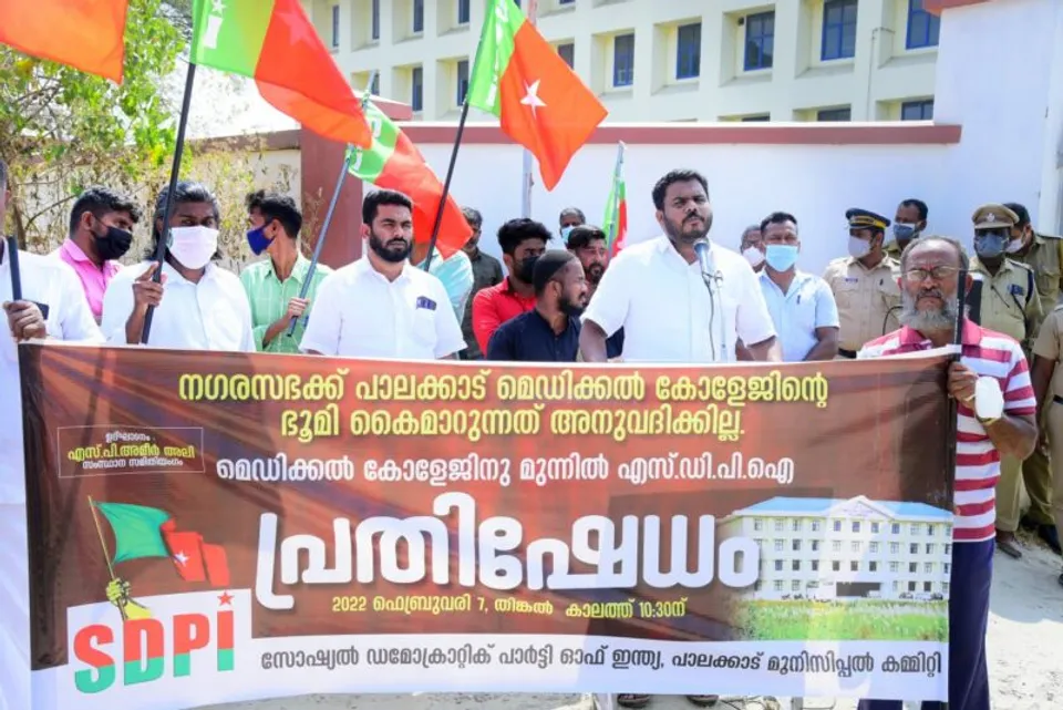 പാലക്കാട് മെഡിക്കല്‍ കോളജിനെ തകര്‍ക്കാനുള്ള നീക്കത്തിന് പിന്നില്‍ സംവരണ വിരുദ്ധര്‍: എസ്‌ഡിപിഐ 