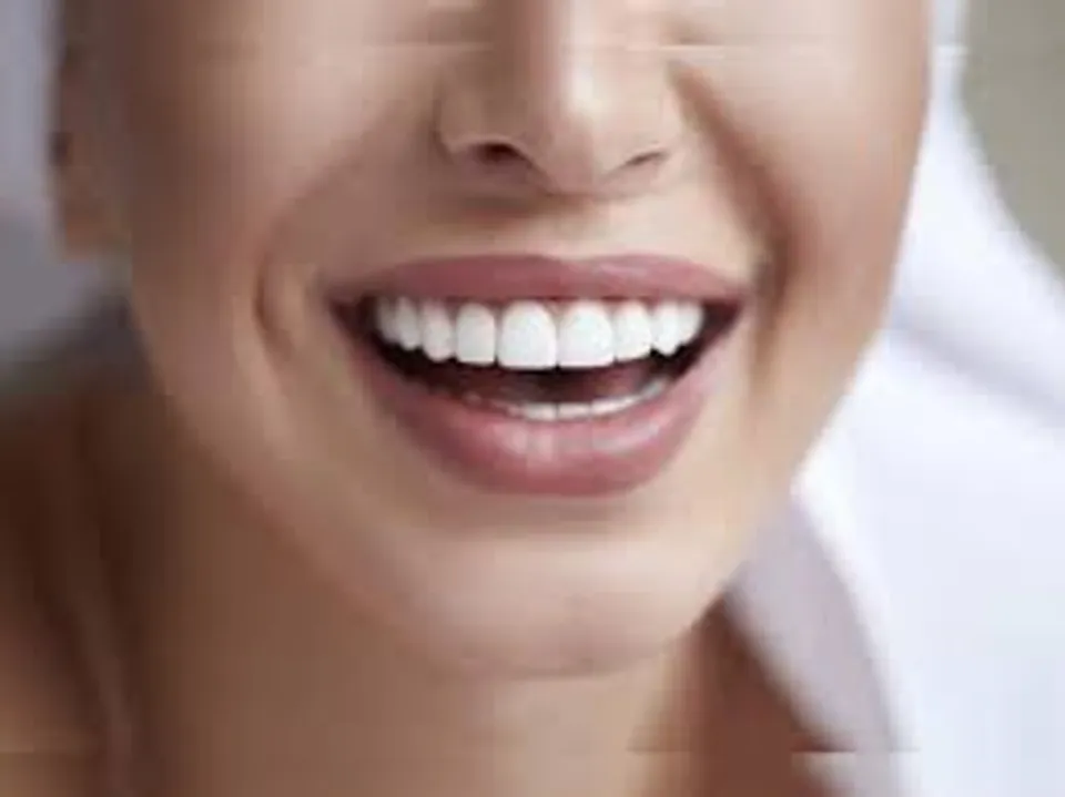 ആരോഗ്യമുള്ള മോണയും ശക്തമായ പല്ലും ലഭിക്കാൻ ചെയ്യേണ്ട ചില കാര്യങ്ങൾ ഇതാ..