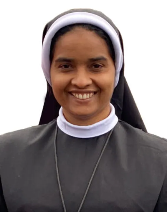 ഗ്രേറ്റ് ബ്രിട്ടൺ സീറോ-മലബാർ രൂപതയുടെ നവ സുവിശേഷ വത്കരണ കമ്മീഷൻ്റെ ചെയർപേഴ്‌സണായും ഡിപ്പാർട്മെന്റിന്റെ ഡയറക്ടറായും സിസ്റ്റർ ആൻ മരിയ എസ്എച്ചിനെ നിയമിച്ചു