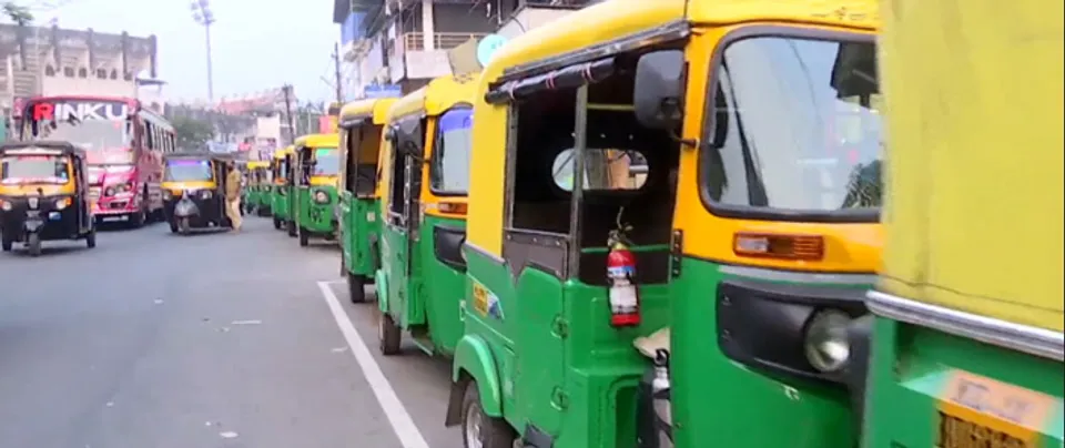 പെട്രോളിനെയും ഡീസലിനെയും അപേക്ഷിച്ച് സിഎൻജി വാഹനങ്ങള്‍ക്ക് വമ്പന്‍ ജനപ്രീതി കാരണങ്ങള്‍ അറിയണോ?