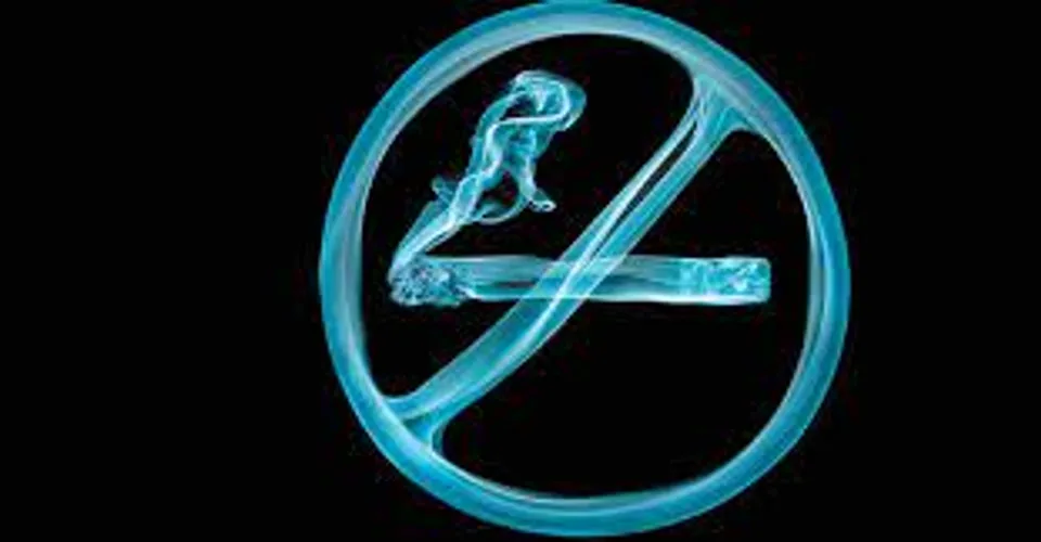 വായുടെ ആരോഗ്യത്തെ പുകവലി മോശമായി ബാധിക്കുന്നത് എങ്ങനെയെന്ന് മനസ്സിലാക്കാം