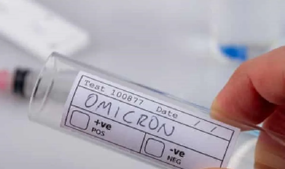 ഇതാദ്യം! യുകെയില്‍ ഒമിക്രോണ്‍ ബാധിച്ച ഒരാള്‍ മരിച്ചു