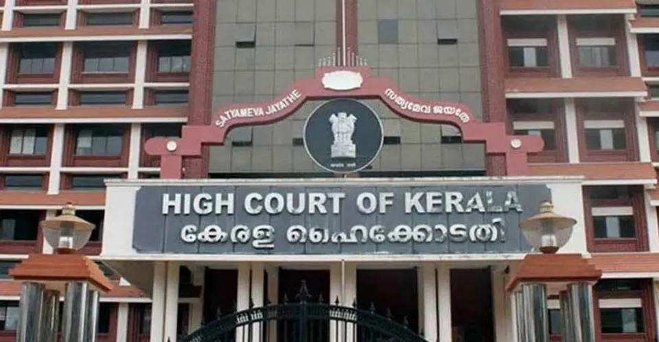 ആര്‍ടിപിസിആര്‍ നിരക്ക് 500 രൂപയായി തുടരും; 1700 രൂപയില്‍ നിന്ന് 500 രൂപയാക്കിയ സര്‍ക്കാര്‍ ഉത്തരവ് സ്‌റ്റേ ചെയ്യണമെന്ന ലാബ് ഉടമകളുടെ ആവശ്യം ഹൈക്കോടതി തള്ളി