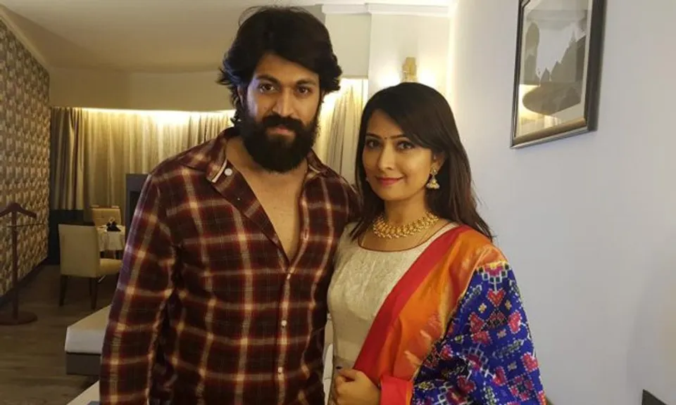 കുഞ്ഞിന്‍റെ ചിത്രം പങ്കുവച്ച് കെജിഎഫ് നായകൻ