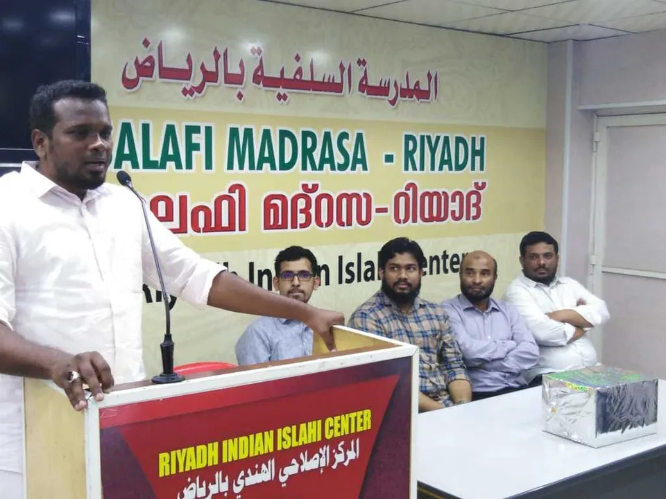 സഹജീവികളെ സഹായിക്കാൻ പ്രതിബന്ധങ്ങൾ തടസ്സമാവരുത്: ഫിറോസ് കുന്നുംപറമ്പിൽ