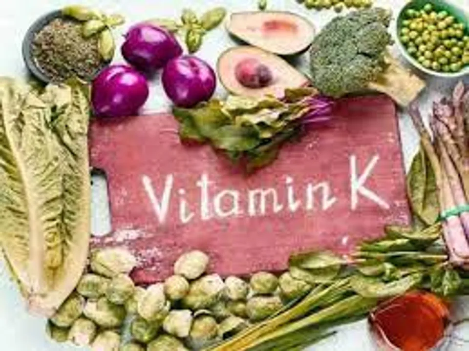 വിറ്റാമിൻ കെ അടങ്ങിയ ഭക്ഷണങ്ങൾ ഏതൊക്കെയാണെന്ന് നോക്കാം..